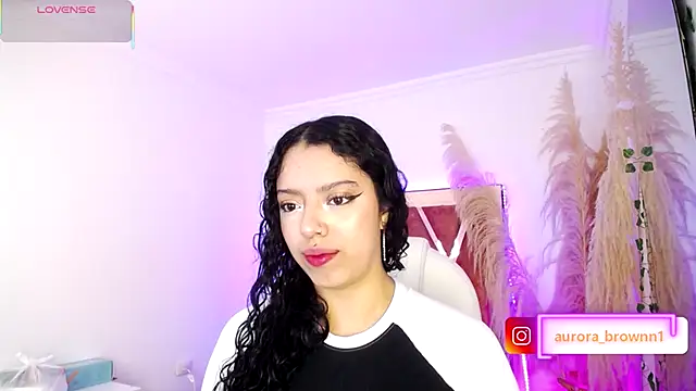 Aurora Brownn online show from September 2025 04:11:02 AM