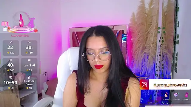 Aurora Brownn online show from October 2025 03:27:02 AM