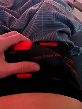 Snapshot of ariel-rick chatting on December 2024 05:10:02 PM ariel-rick online show from December 2024 05:10:02 PM