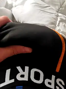 Snapshot of ariel-rick chatting on December 2024 09:17:02 AM ariel-rick online show from December 2024 09:17:02 AM