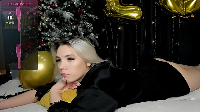 LadyHottCum online show from January 2025 02:02:02 PM