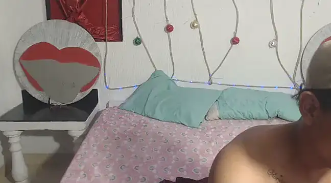 Snapshot of PartySexting chatting on December 2024 08:49:02 AM PartySexting online show from December 2024 08:49:02 AM