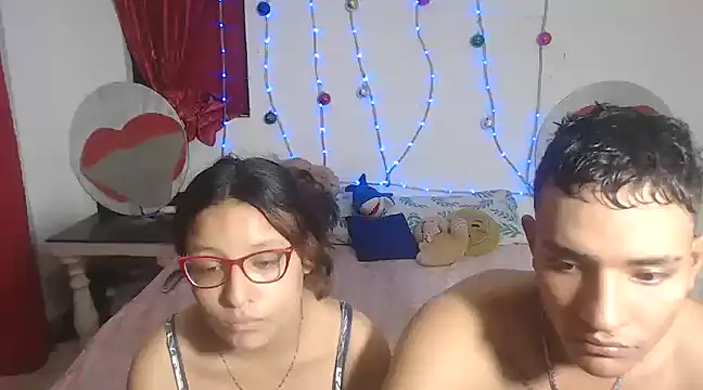 Snapshot of PartySexting chatting on January 2025 02:54:02 AM PartySexting online show from January 2025 02:54:02 AM