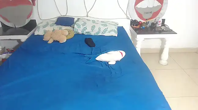 Snapshot of PartySexting chatting on January 2025 09:16:02 AM PartySexting online show from January 2025 09:16:02 AM