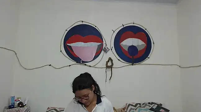 Snapshot of PartySexting chatting on February 2025 08:27:02 AM PartySexting online show from February 2025 08:27:02 AM