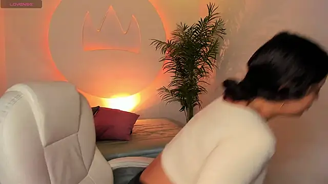 Ariana Pierce online show from November 2025 01:03:01 PM