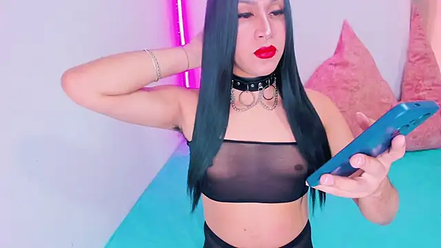 Snapshot of Candace_Queen chatting on April 2026 08:00:02 PM Candace Queen online show from April 2026 08:00:02 PM