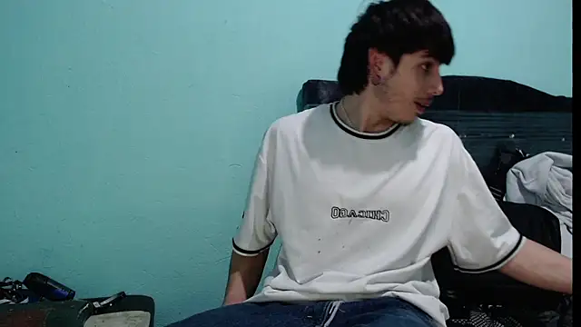 pervertsteens3 online show from September 2025 07:02:02 AM