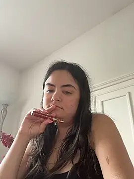 Snapshot of littlemissbabycakes chatting on April 2026 08:55:01 PM littlemissbabycakes online show from April 2026 08:55:01 PM