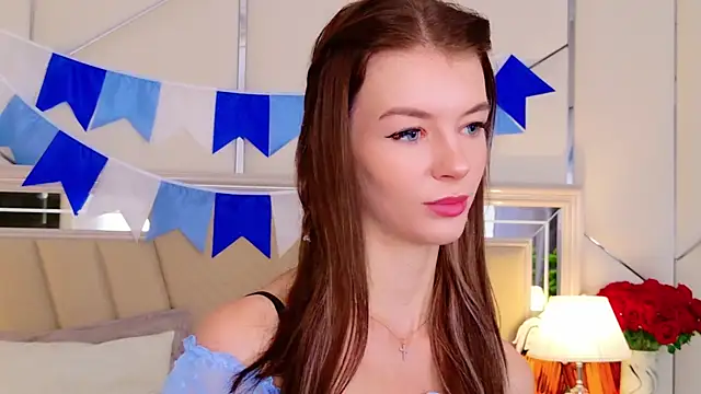 MeganMour online show from October 2025 05:00:01 PM