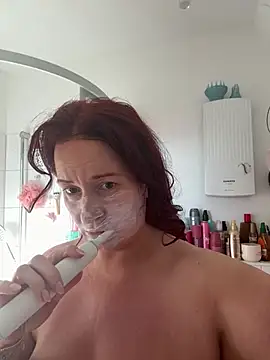 Engel mia online show from January 2026 09:47:01 AM