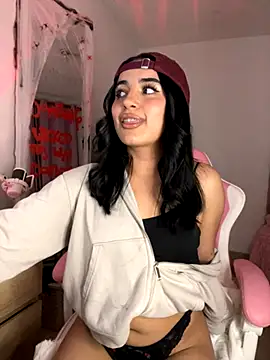 Emily-14 online show from October 2025 04:04:02 AM