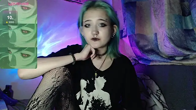 Milten-Trish online show from October 2025 09:02:01 PM