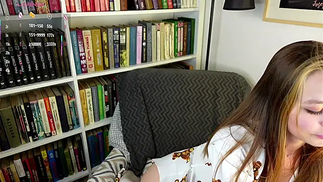 Snapshot of FalineDowlen chatting on January 2025 11:37:01 AM FalineDowlen online show from January 2025 11:37:01 AM