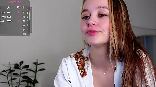 Snapshot of FalineDowlen chatting on February 2025 01:45:02 AM FalineDowlen online show from February 2025 01:45:02 AM