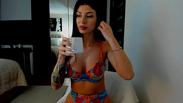 sweetndcrazy online show from February 2025 07:23:01 AM