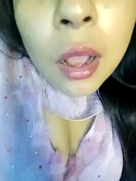 Snapshot of Fuck_Girl_Nuri chatting on January 2025 01:24:01 PM Fuck Girl Nuri online show from January 2025 01:24:01 PM