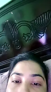 Snapshot of Fuck_Girl_Nuri chatting on February 2025 04:13:02 PM Fuck Girl Nuri online show from February 2025 04:13:02 PM