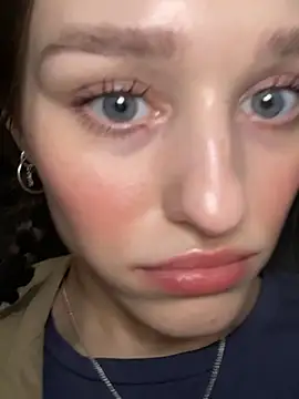 Mia Mia M online show from March 2026 02:01:01 PM