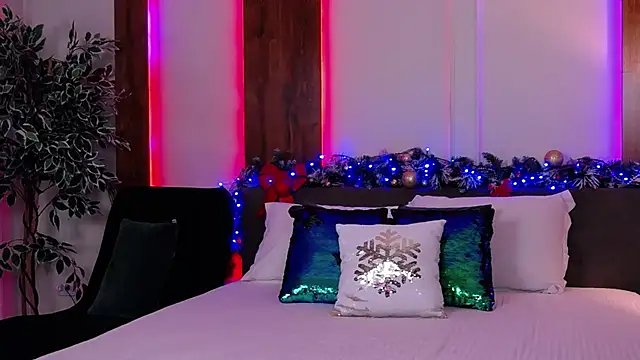 SkylerSpark online show from December 2025 07:54:01 PM