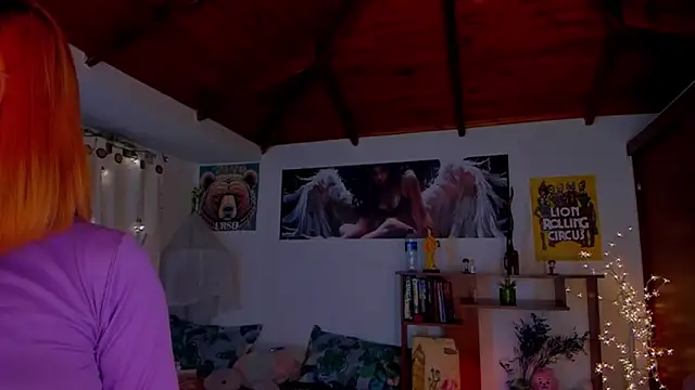 cuteweed420 online show from February 2025 04:20:01 AM