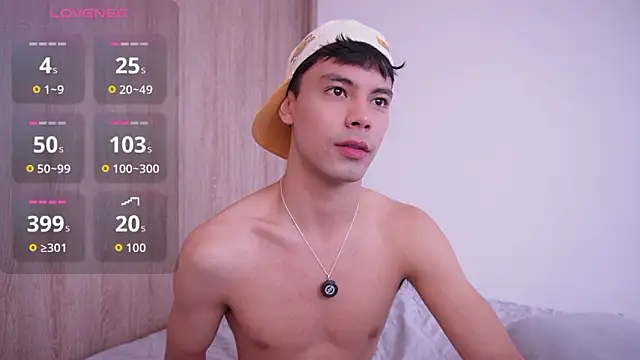 Snapshot of Dammon_Stallion chatting on February 2026 02:58:02 PM Dammon Stallion online show from February 2026 02:58:02 PM