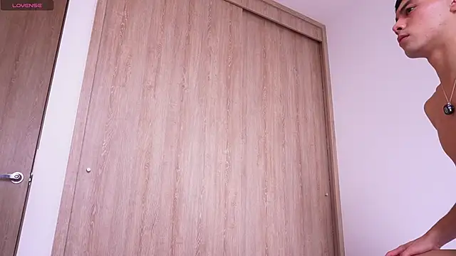 Snapshot of Dammon_Stallion chatting on March 2026 01:07:02 PM Dammon Stallion online show from March 2026 01:07:02 PM