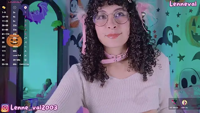 Snapshot of Lenneval1 chatting on October 2025 03:10:02 AM Lenneval1 online show from October 2025 03:10:02 AM