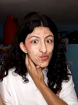 Snapshot of LoveElectra chatting on December 2024 03:37:02 PM LoveElectra online show from December 2024 03:37:02 PM