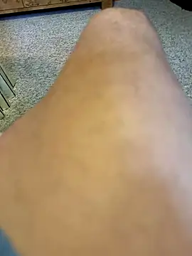 Snapshot of longcurved212121 chatting on November 2025 02:50:01 PM longcurved212121 online show from November 2025 02:50:01 PM