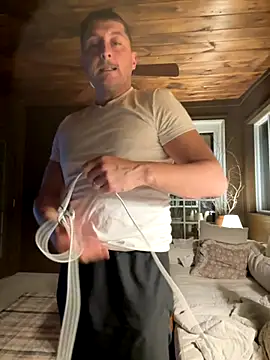 Snapshot of longcurved212121 chatting on November 2025 10:41:02 PM longcurved212121 online show from November 2025 10:41:02 PM