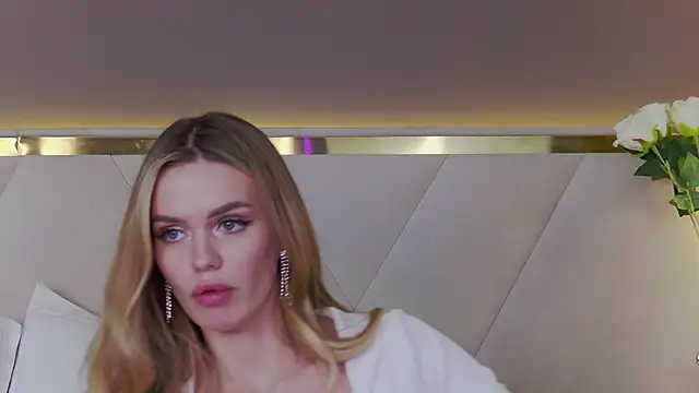 KristinaMaers online show from February 2025 11:55:02 PM