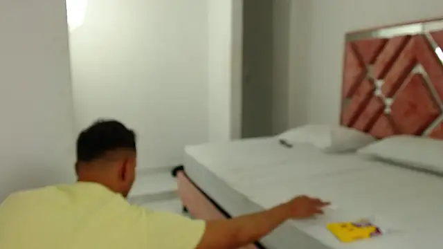 Snapshot of dream_fulfilled chatting on January 2025 10:51:01 PM dream fulfilled online show from January 2025 10:51:01 PM