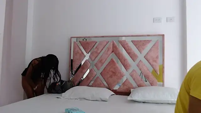 Snapshot of dream_fulfilled chatting on January 2025 03:29:01 PM dream fulfilled online show from January 2025 03:29:01 PM