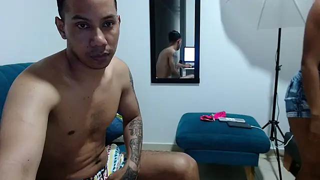 Snapshot of dream_fulfilled chatting on February 2025 03:15:02 AM dream fulfilled online show from February 2025 03:15:02 AM