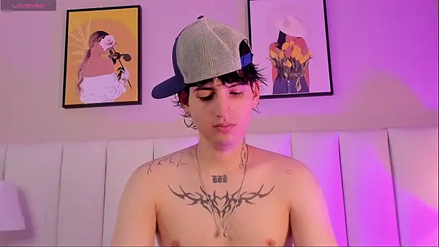 sett and gwen online show from April 2026 04:26:02 AM