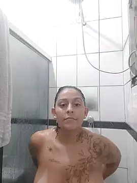 Snapshot of baixinhaloira chatting on December 2024 11:50:02 PM baixinhaloira online show from December 2024 11:50:02 PM