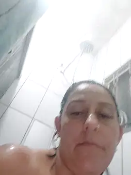 baixinhaloira online show from November 2025 02:20:01 AM