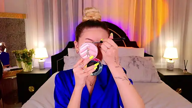 STELLA RICH online show from September 2025 09:48:02 PM