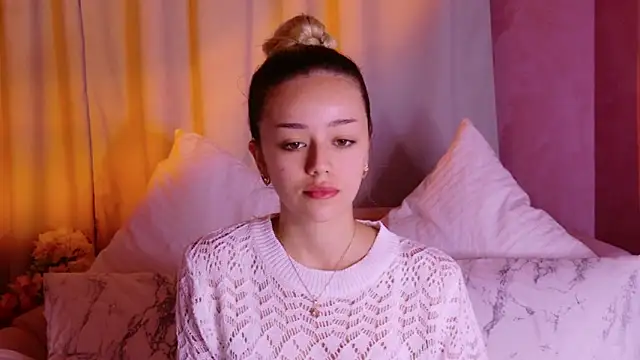 STELLA RICH online show from September 2025 09:40:02 PM