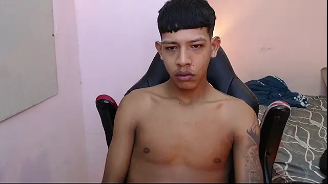 mr stiven  online show from January 2025 02:17:01 AM