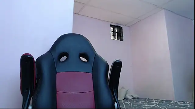 mr stiven  online show from January 2025 02:03:02 AM