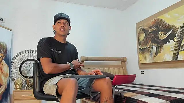 mr stiven  online show from April 2026 02:55:01 AM