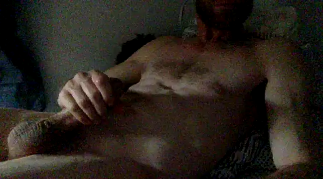 Snapshot of Twowellshapedheads chatting on March 2025 06:37:01 AM Twowellshapedheads online show from March 2025 06:37:01 AM