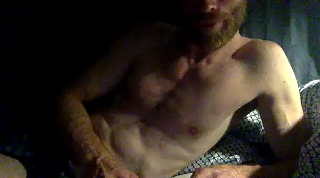 Snapshot of Twowellshapedheads chatting on March 2025 06:30:01 AM Twowellshapedheads online show from March 2025 06:30:01 AM