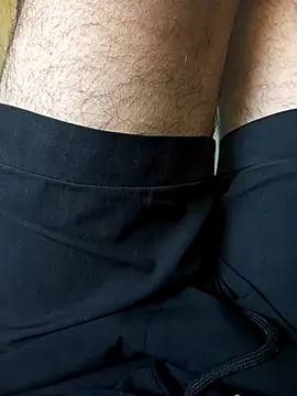 Snapshot of Smarterboytravel chatting on February 2025 12:27:02 PM Smarterboytravel online show from February 2025 12:27:02 PM