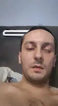 Snapshot of Kondzio chatting on December 2024 05:11:01 PM Kondzio online show from December 2024 05:11:01 PM