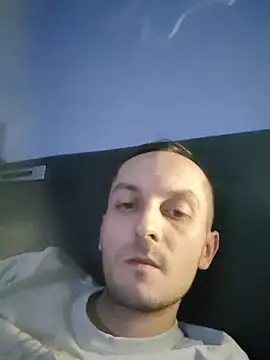 Snapshot of Kondzio chatting on September 2025 10:47:01 PM Kondzio online show from September 2025 10:47:01 PM