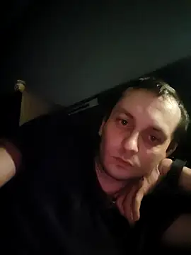 Snapshot of Kondzio chatting on November 2025 11:46:01 PM Kondzio online show from November 2025 11:46:01 PM