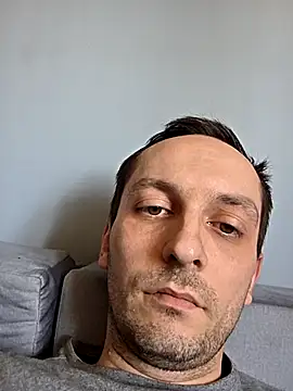 Snapshot of Kondzio chatting on April 2026 01:42:02 PM Kondzio online show from April 2026 01:42:02 PM